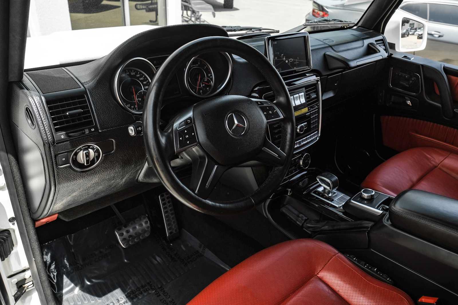 Used 2016 Mercedes-Benz G 63 AMG 4MATIC image 3