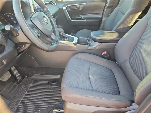 Certified 2024 Toyota RAV4 LE AWD/4WD image 21