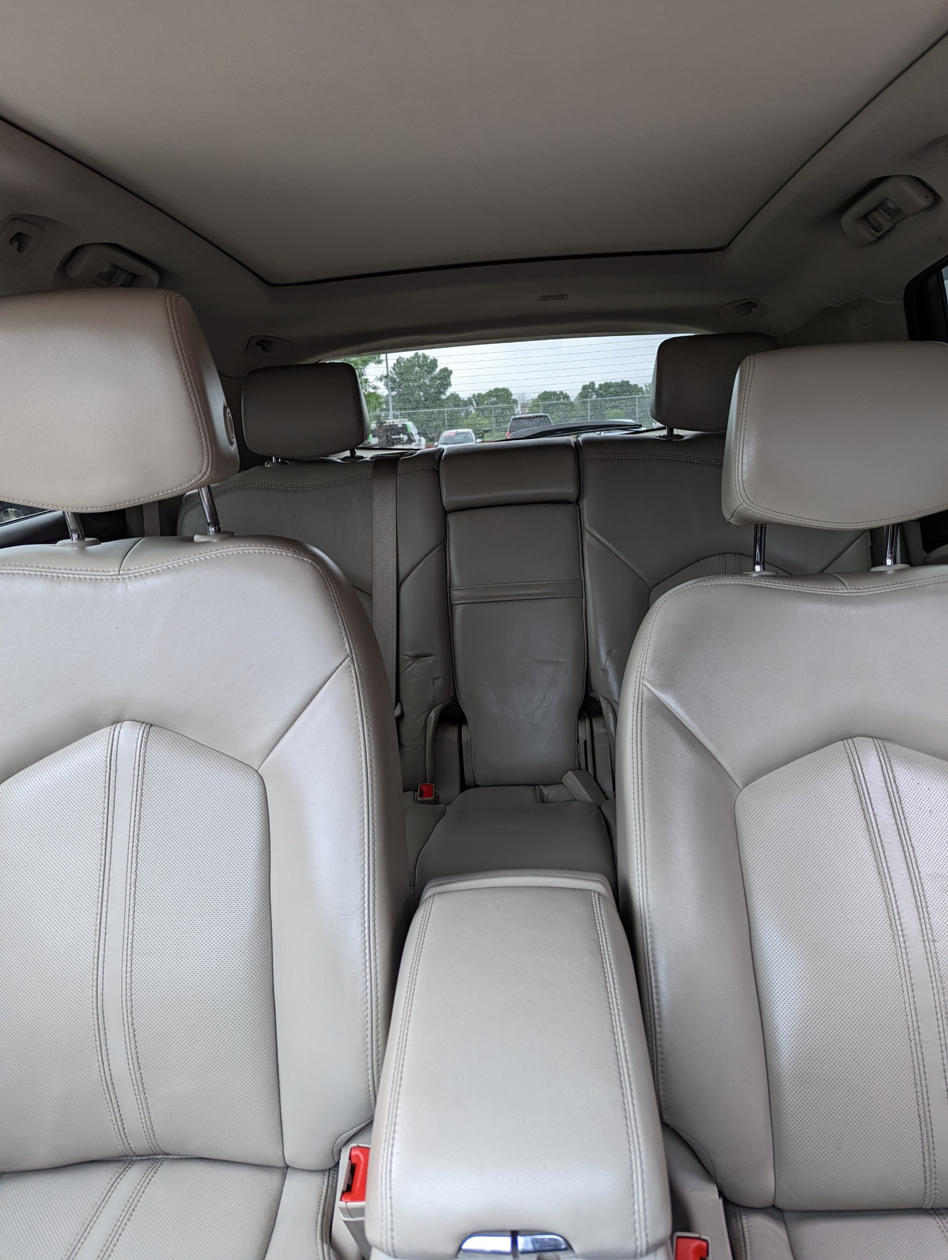 Used 2014 Cadillac SRX Luxury w/ Driver Awareness Package FWD image 5