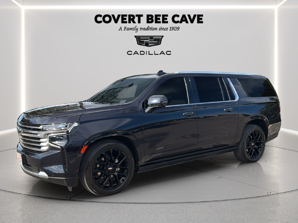Used 2023 Chevrolet Suburban High Country w/ LPO, Illumination Package AWD/4WD image 3