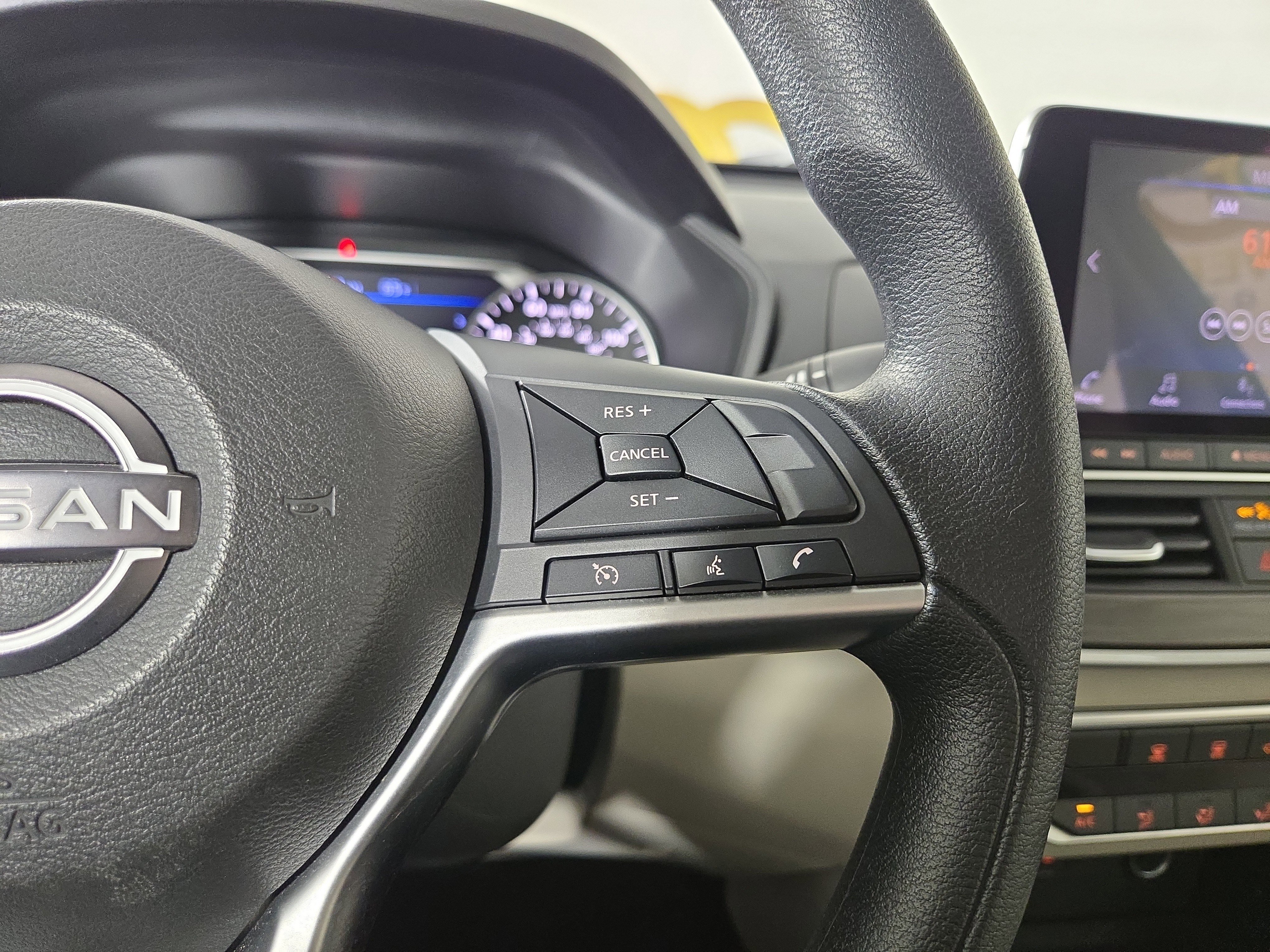 Used 2023 Nissan Altima 2.5 SV image 16