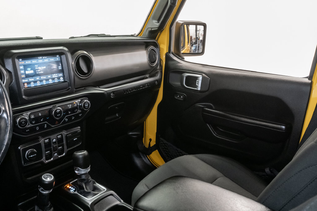 Used 2019 Jeep Wrangler Unlimited Sport S AWD/4WD image 11