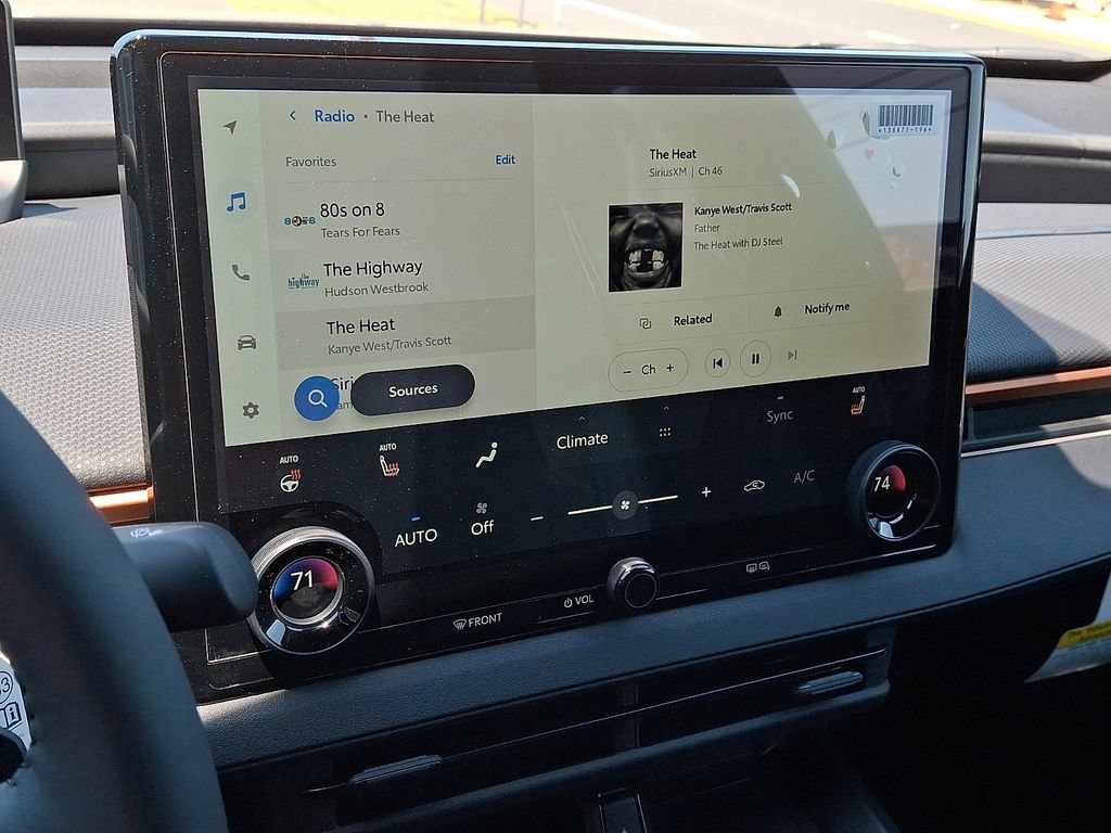 New 2026 Subaru Uncharted AWD image 3
