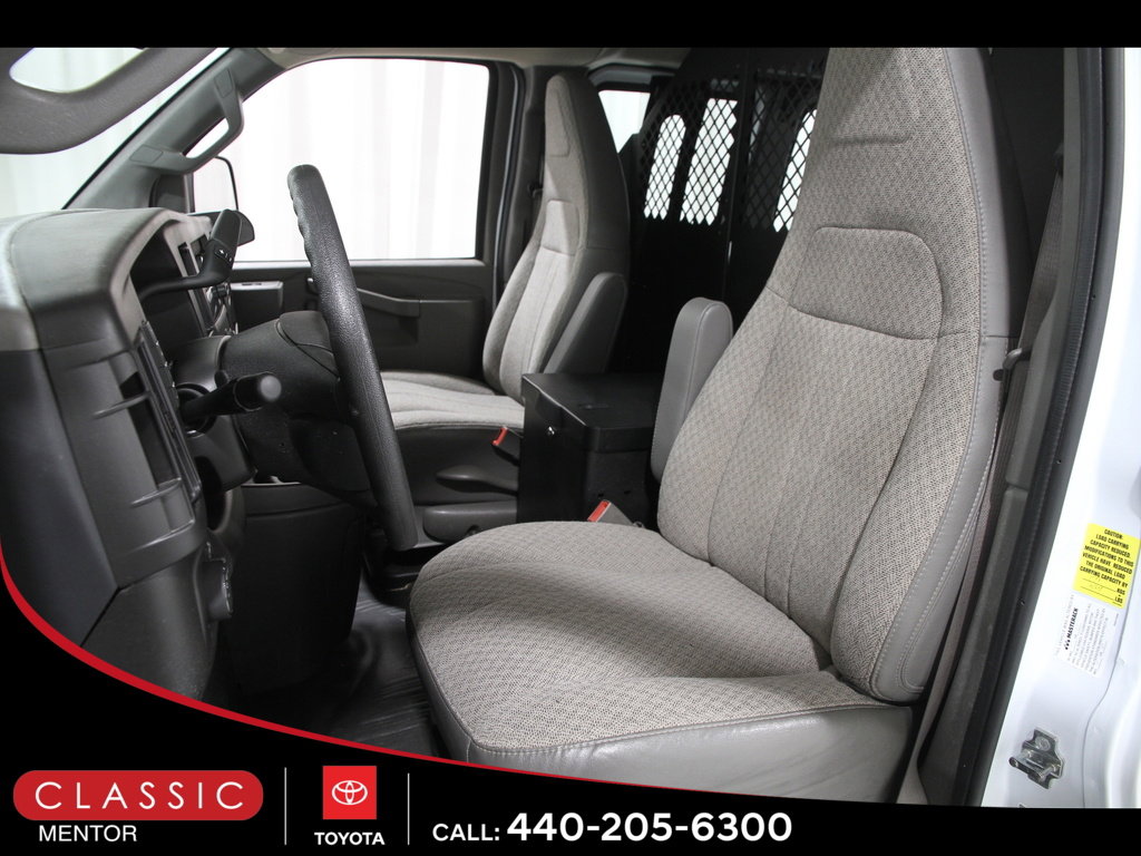 Used 2024 Chevrolet Express 2500 w/ Driver Convenience Package image 5