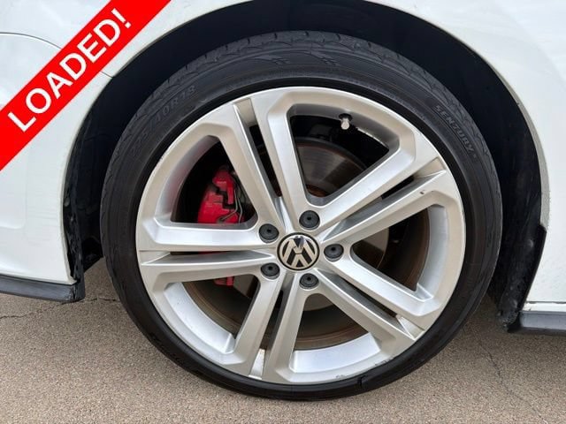 Used 2017 Volkswagen Jetta GLI FWD image 15