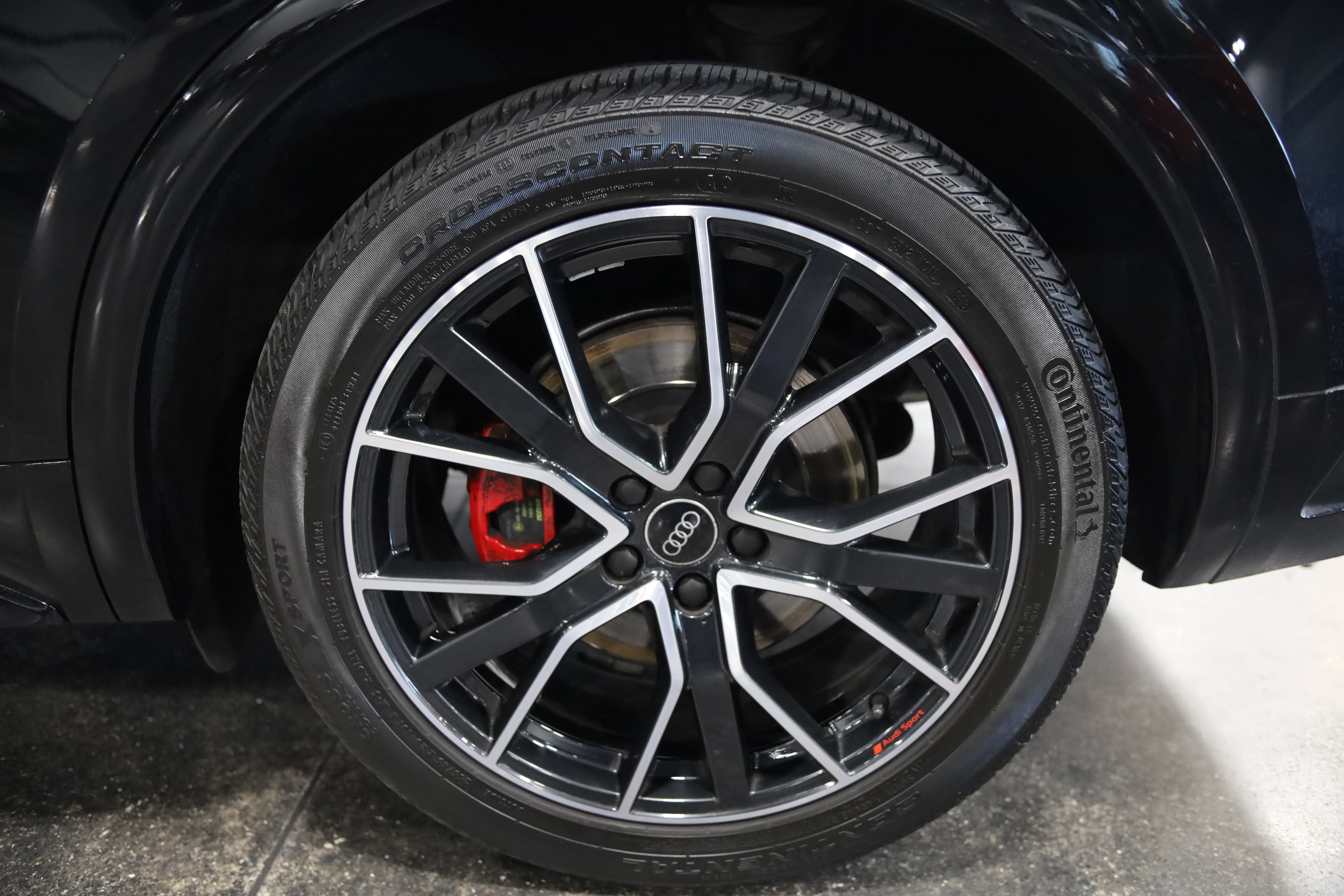 Used 2023 Audi SQ5 Premium Plus w/ Premium Plus Package AWD/4WD image 12