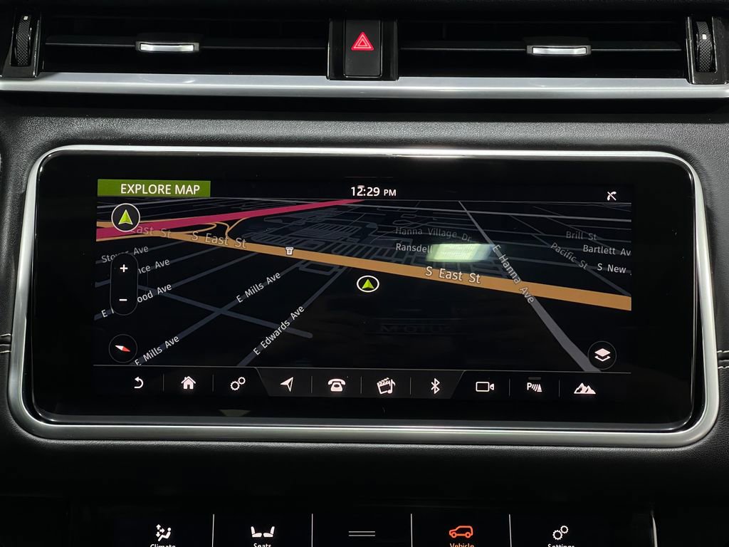 Used 2020 Land Rover Range Rover Velar R-Dynamic S image 10