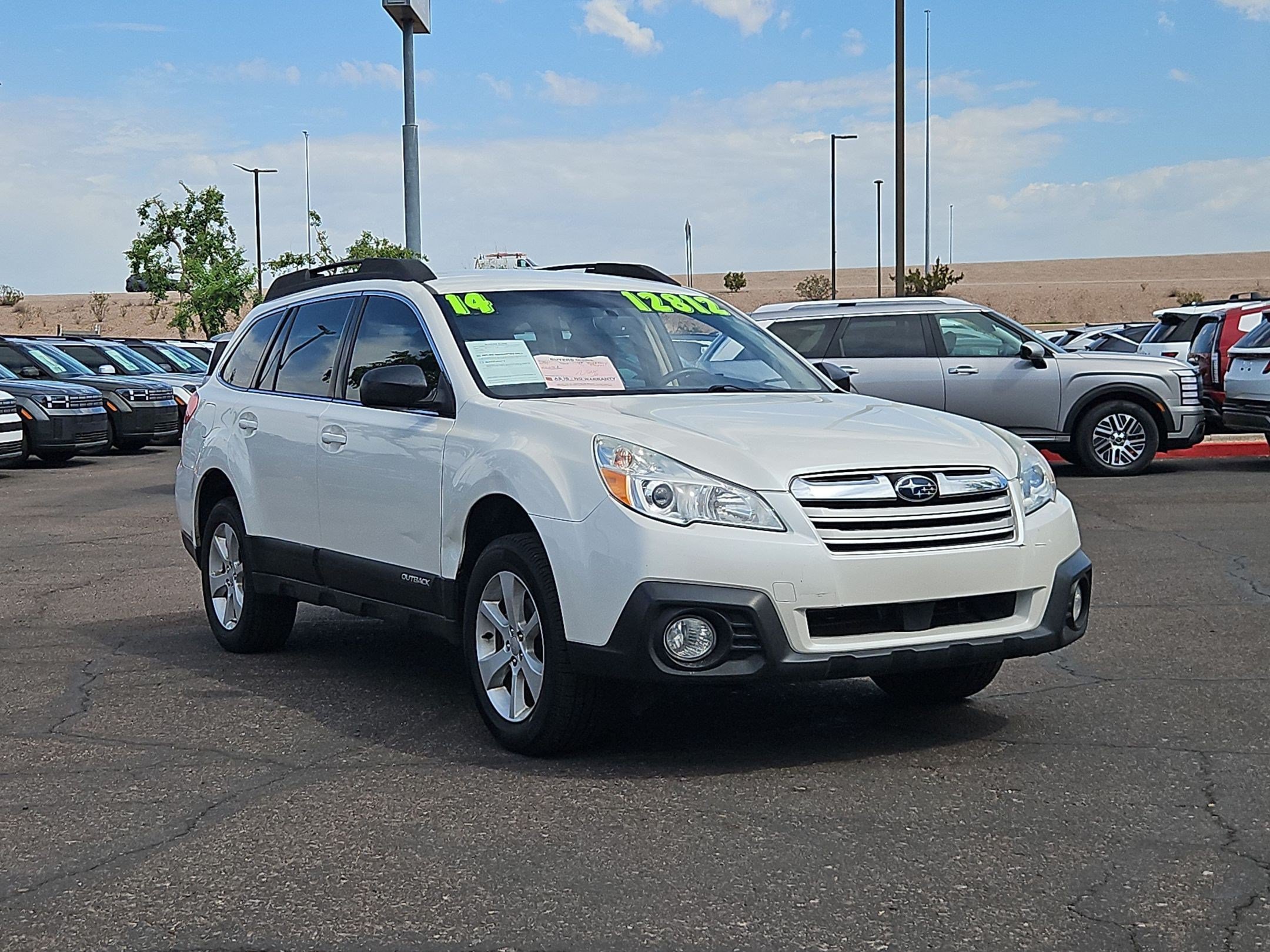 Used 2014 Subaru Outback 2.5i w/ Alloy Wheel Package AWD/4WD image 3