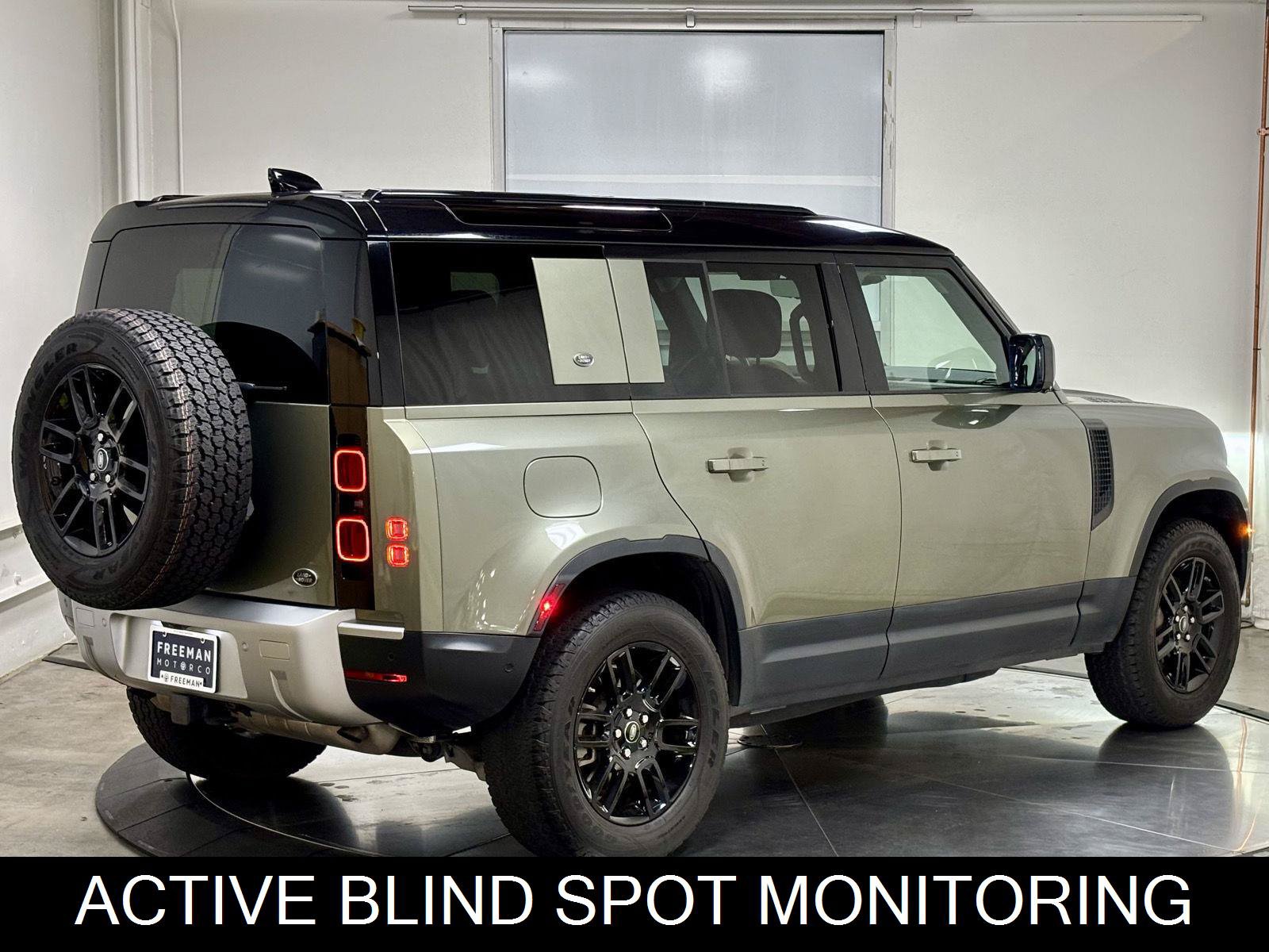 Used 2020 Land Rover Defender 110 HSE AWD/4WD image 9