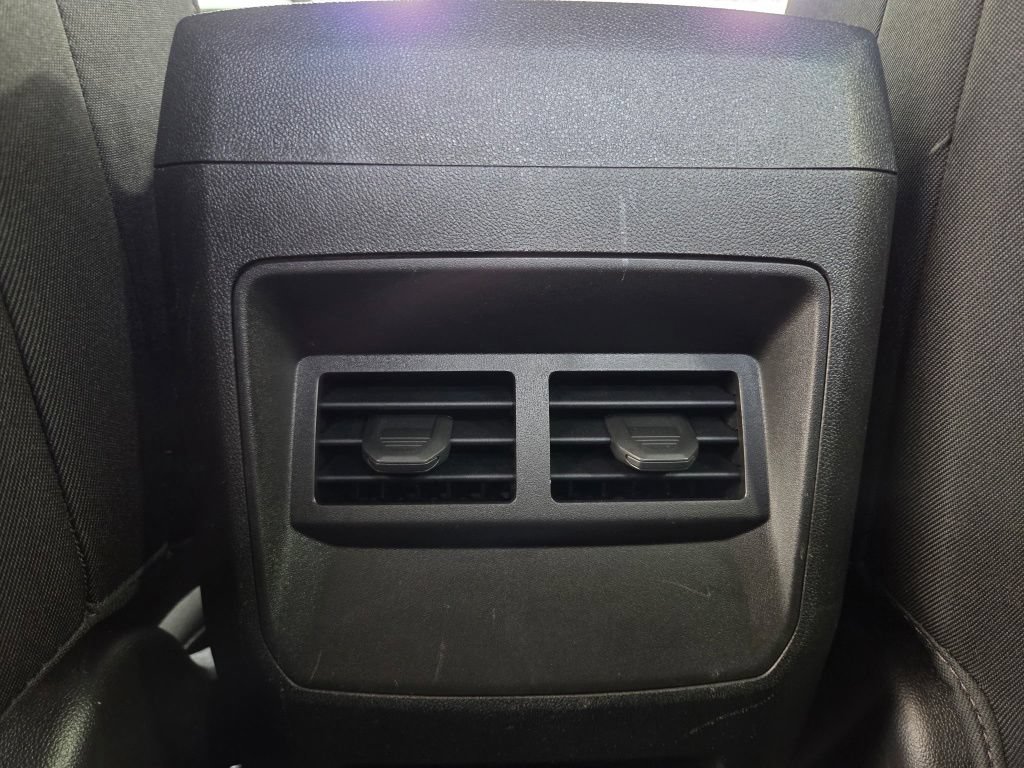 Used 2023 Chevrolet Colorado Trail Boss w/ Technology Package AWD/4WD image 23