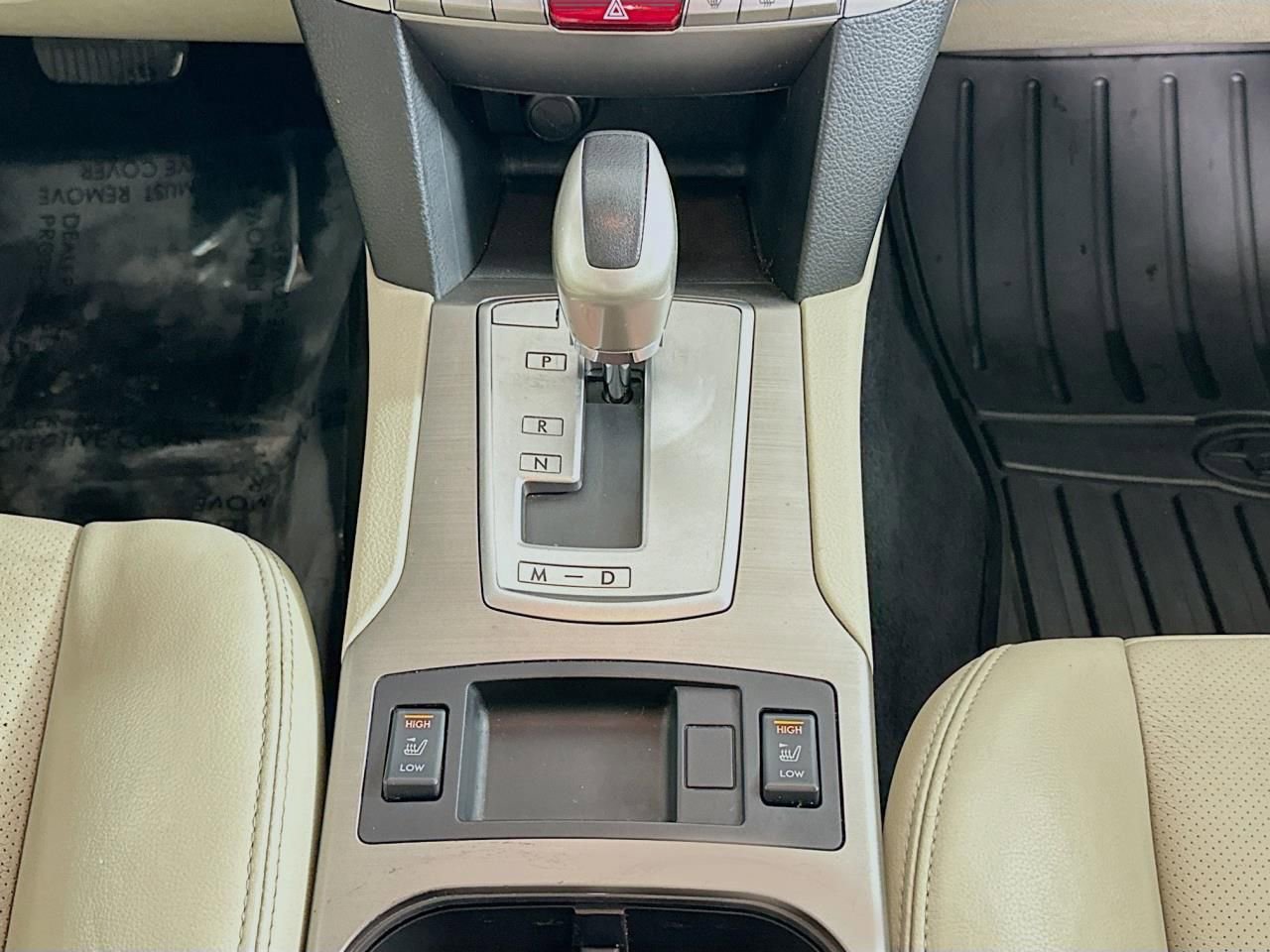 Used 2010 Subaru Outback 3.6R Limited image 15