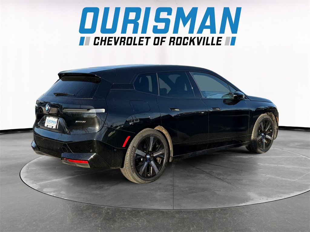 Used 2023 BMW iX xDrive50 w/ Ultimate Package 2 image 6