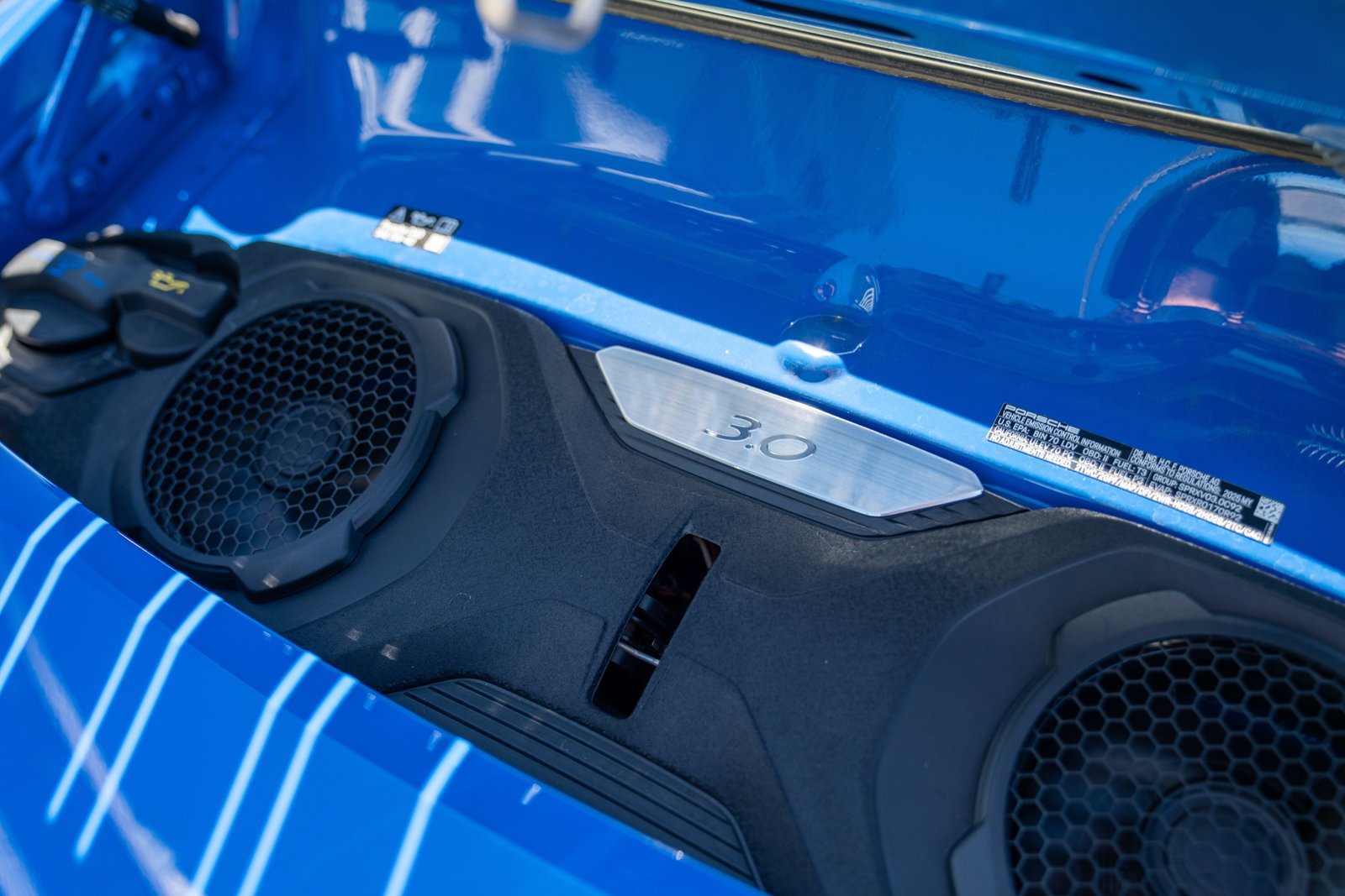 Certified 2025 Porsche 911 Carrera RWD image 28