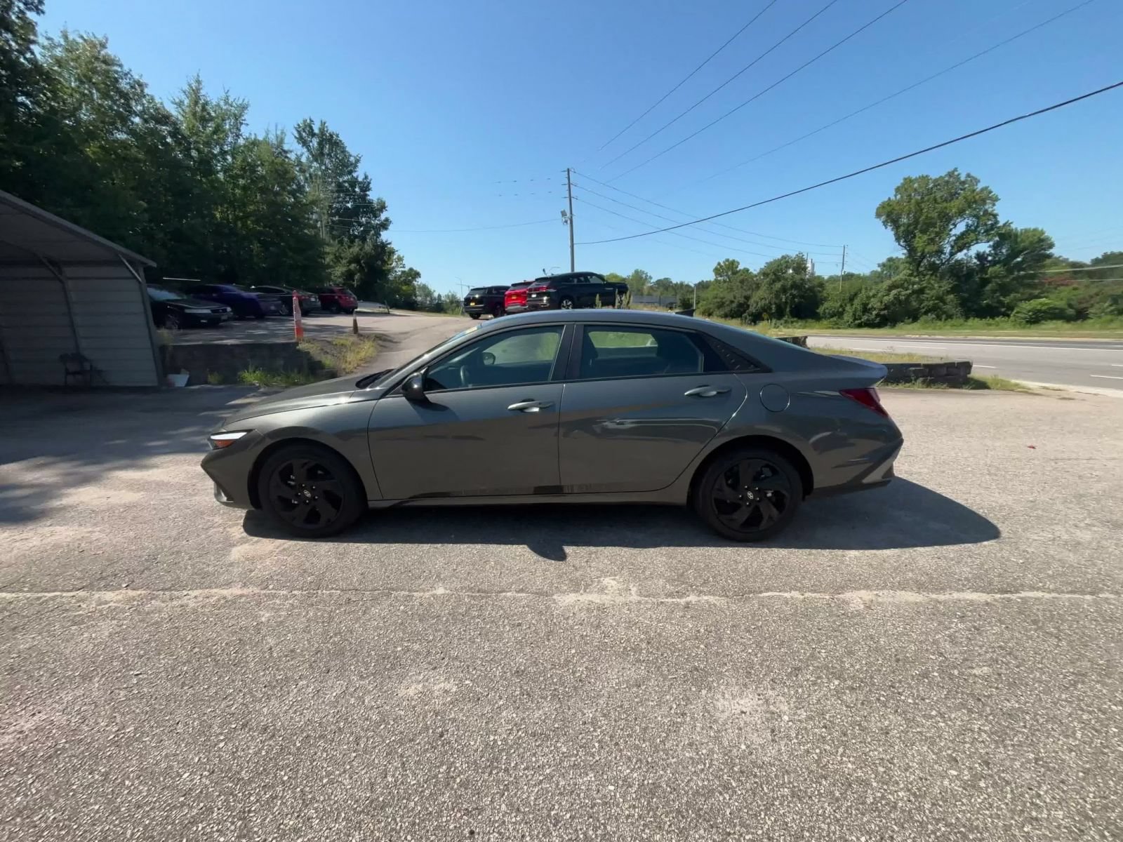 Used 2026 Hyundai Elantra Sport FWD image 8