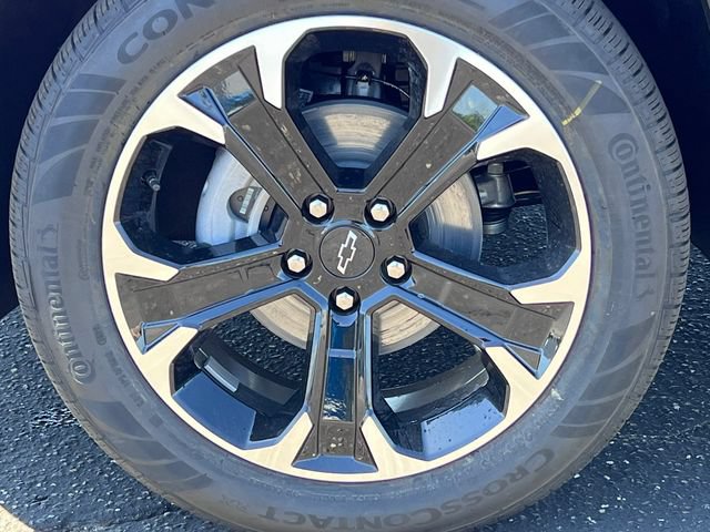 New 2026 Chevrolet Equinox LT w/ Convenience Package II FWD image 5