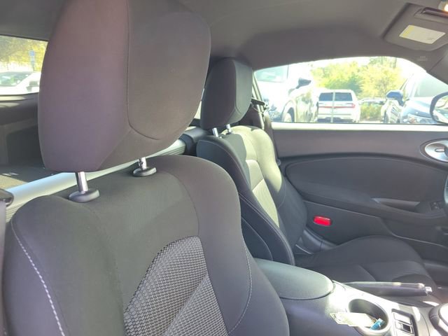 Used 2020 Nissan 370Z Coupe image 31