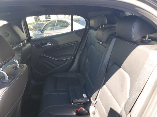 Used 2019 Mercedes-Benz GLA 250 4MATIC image 27