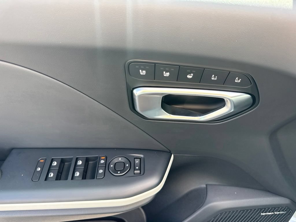 New 2026 Kia K4 GT-Line w/ GT-Line Premium Package FWD image 8