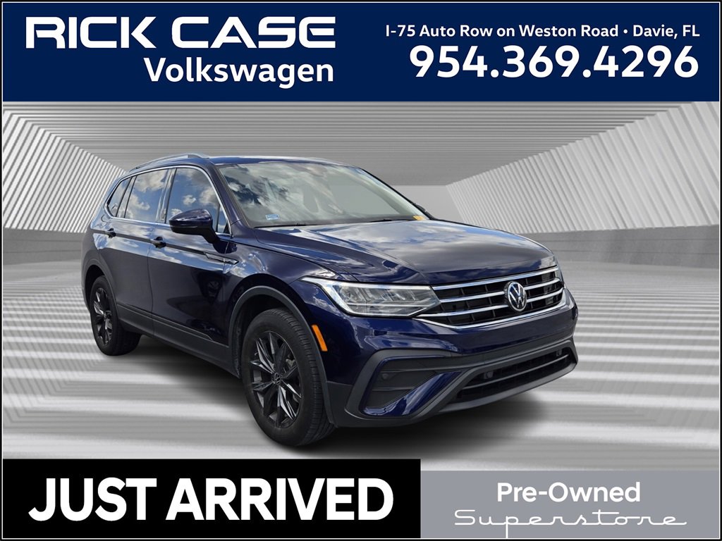 Certified 2023 Volkswagen Tiguan SE w/ Panoramic Sunroof Package