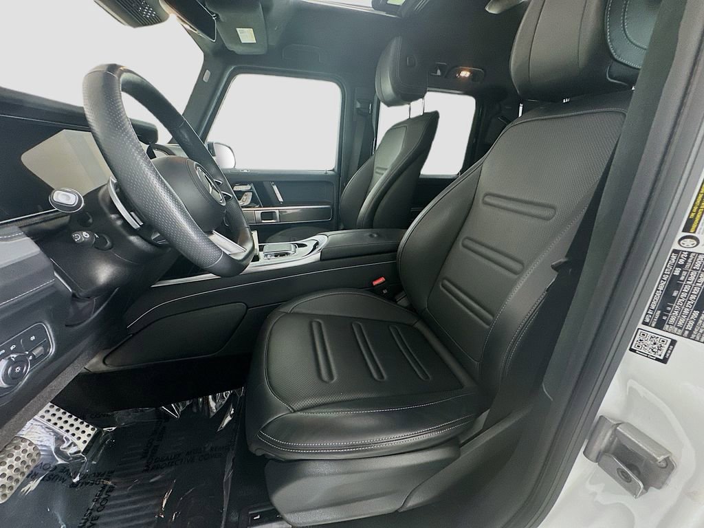 Used 2025 Mercedes-Benz G 550 image 5