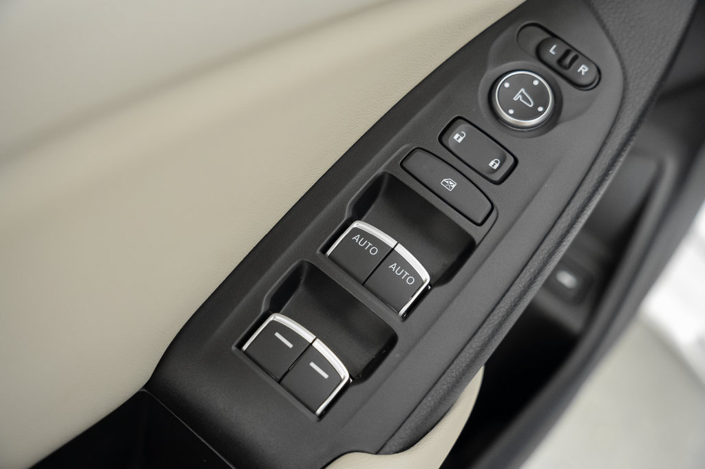 Used 2022 Honda Accord EX-L image 35