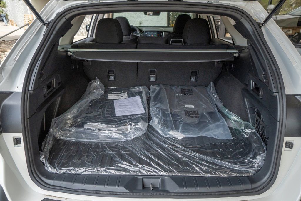 Used 2025 Subaru Outback Premium w/ Popular Package #1 image 20