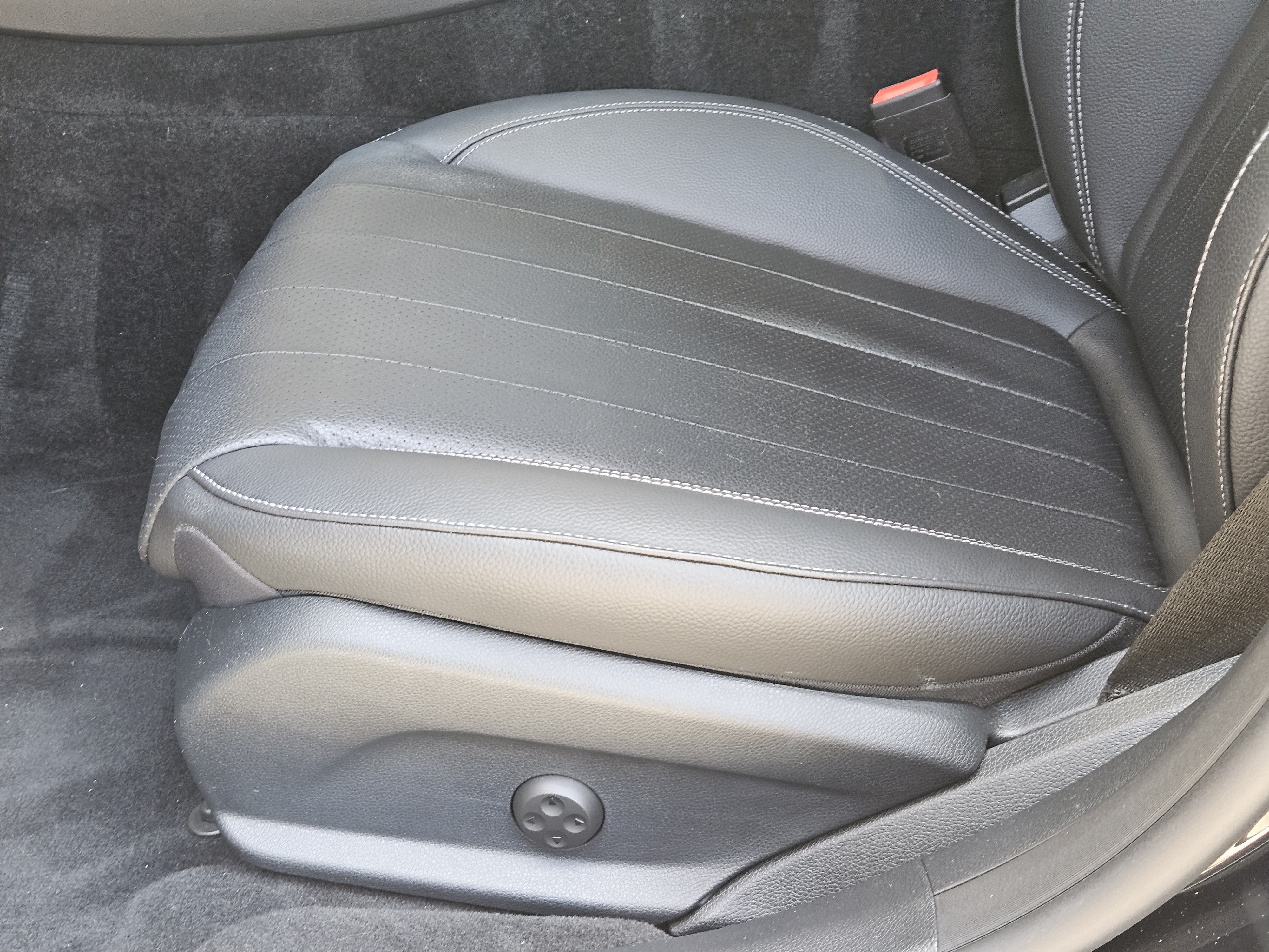 Certified 2022 Mercedes-Benz E 350 Sedan image 25