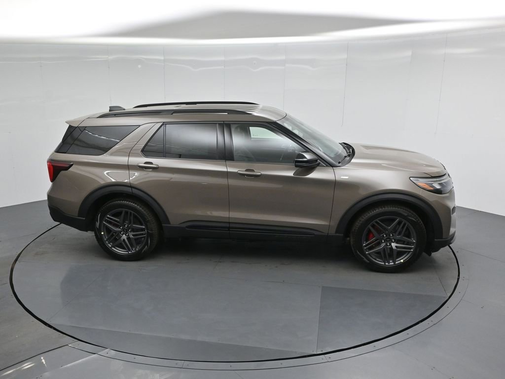 New 2026 Ford Explorer ST-Line w/ ST-Line Street Pack image 57