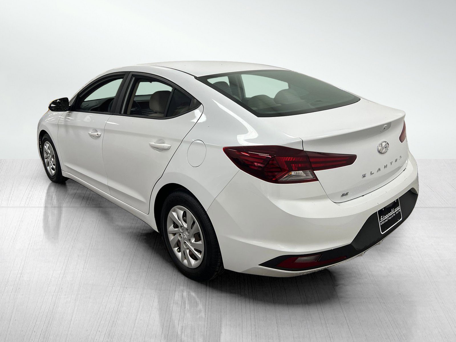 Used 2020 Hyundai Elantra SE image 8