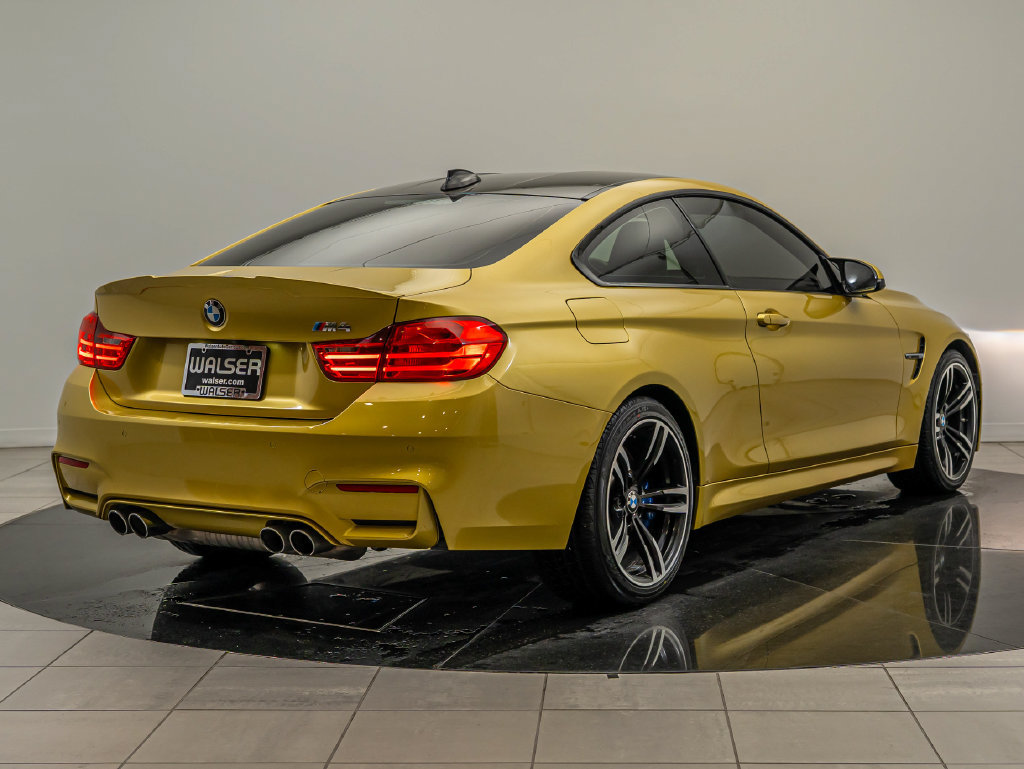 Used 2016 BMW M4 Coupe RWD image 5