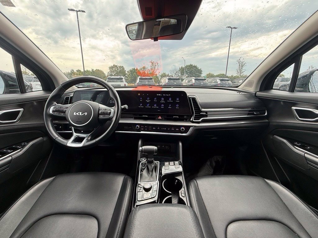Used 2023 Kia Sportage EX FWD image 26