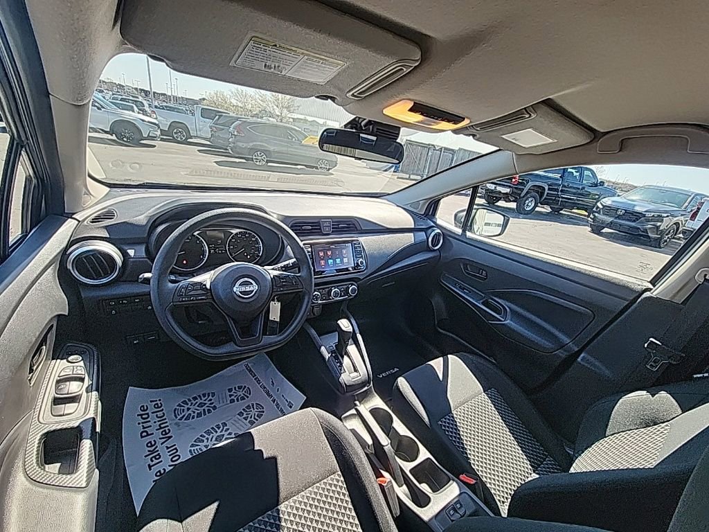 Used 2024 Nissan Versa S w/ Trunk Package image 25