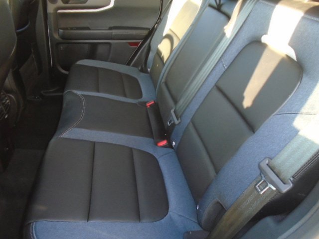 Used 2025 Ford Bronco Sport Outer Banks w/ Outer Banks Tech Package+ AWD/4WD image 3