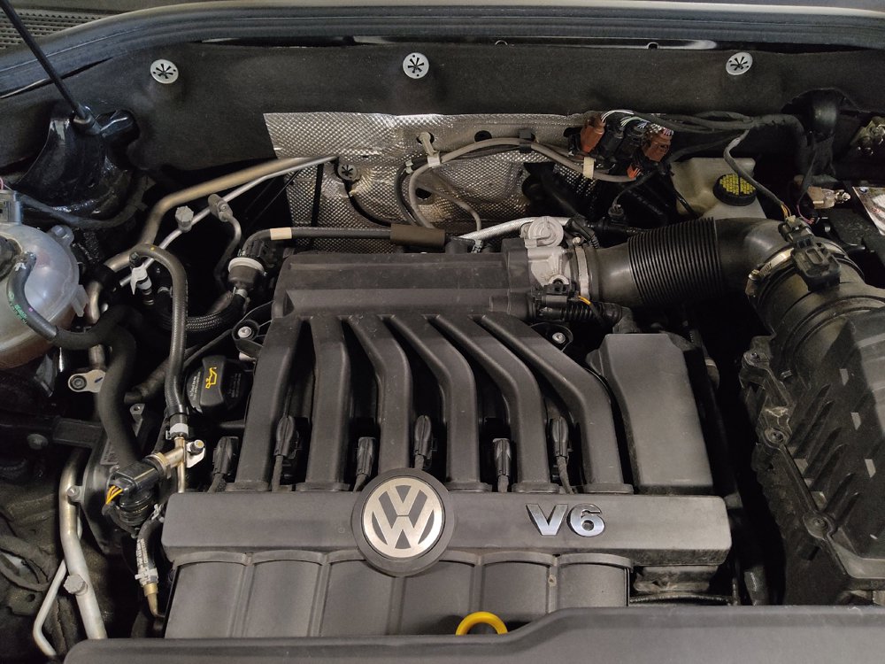 Used 2023 Volkswagen Atlas SE w/ Black Wheel Package FWD image 30