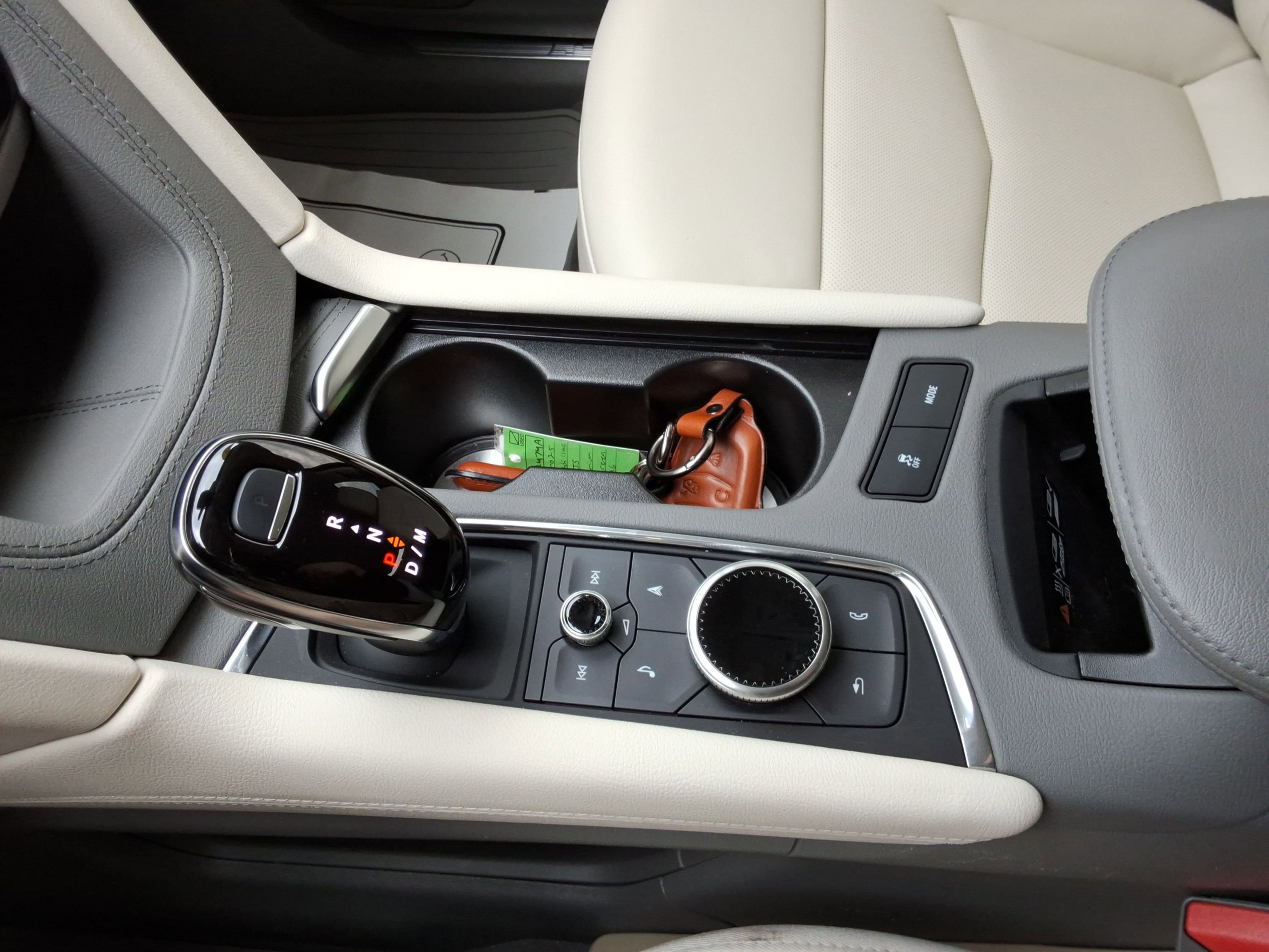 Used 2025 Cadillac XT5 Premium Luxury w/ Technology Package image 17