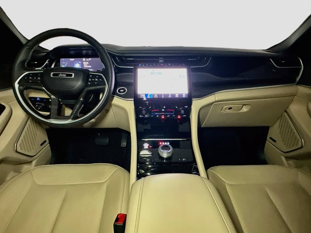 Used 2022 Jeep Grand Cherokee Limited 4xe AWD/4WD image 9