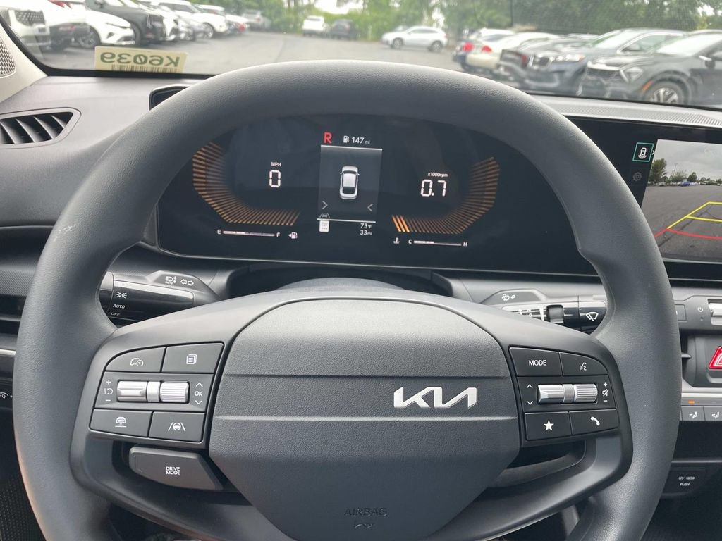 New 2026 Kia K4 FWD image 11