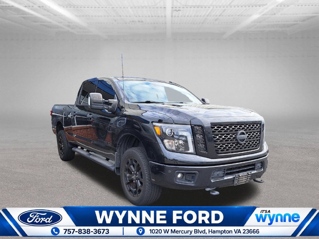 Used 2018 Nissan Titan SV w/ SV Convenience Package