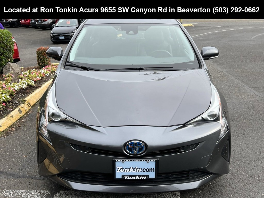 Used 2017 Toyota Prius Four image 3