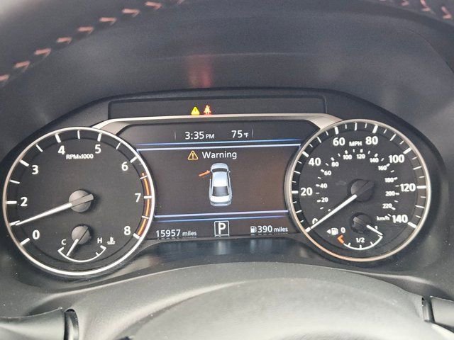 Used 2025 Nissan Altima 2.5 SR image 16