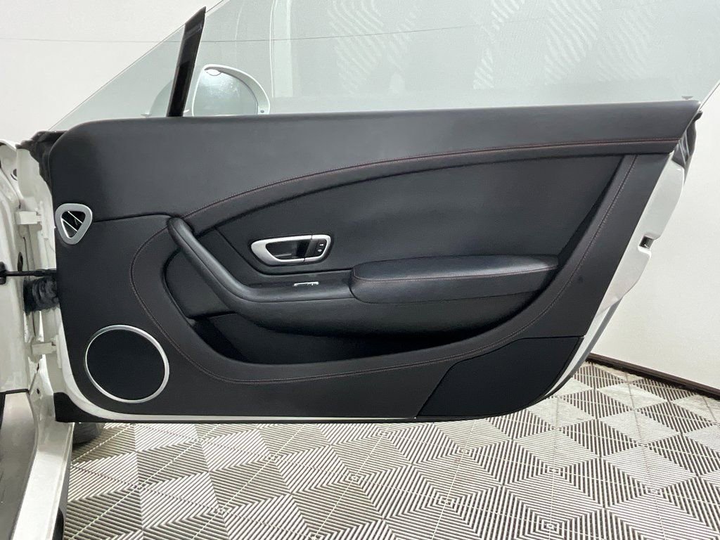 Used 2015 Bentley Continental GT V8 S image 23