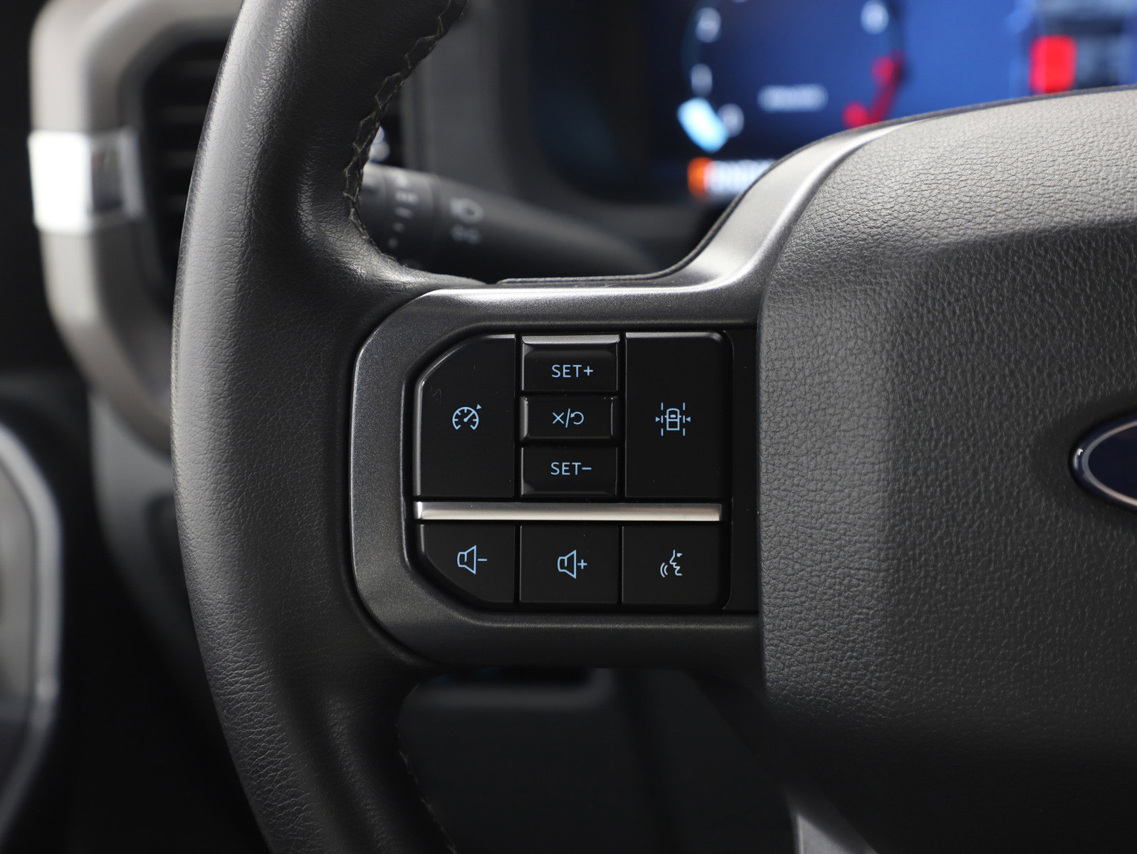 Used 2024 Ford F150 XLT w/ Tow/Haul Package image 26