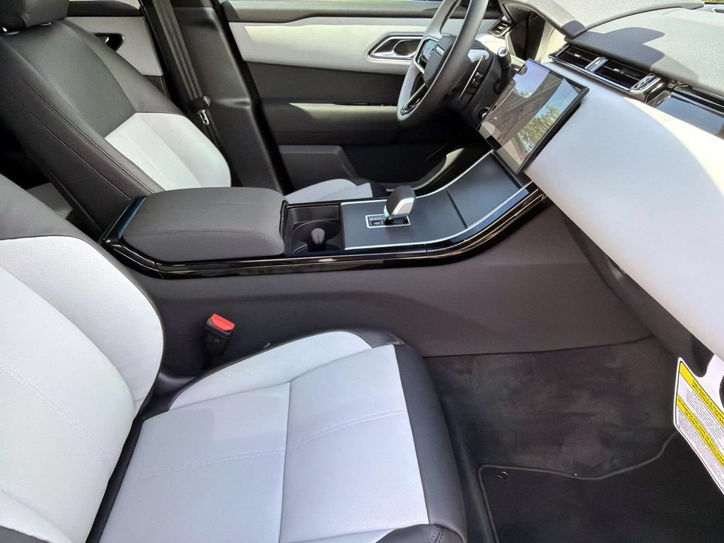 New 2026 Land Rover Range Rover Velar S AWD/4WD image 10