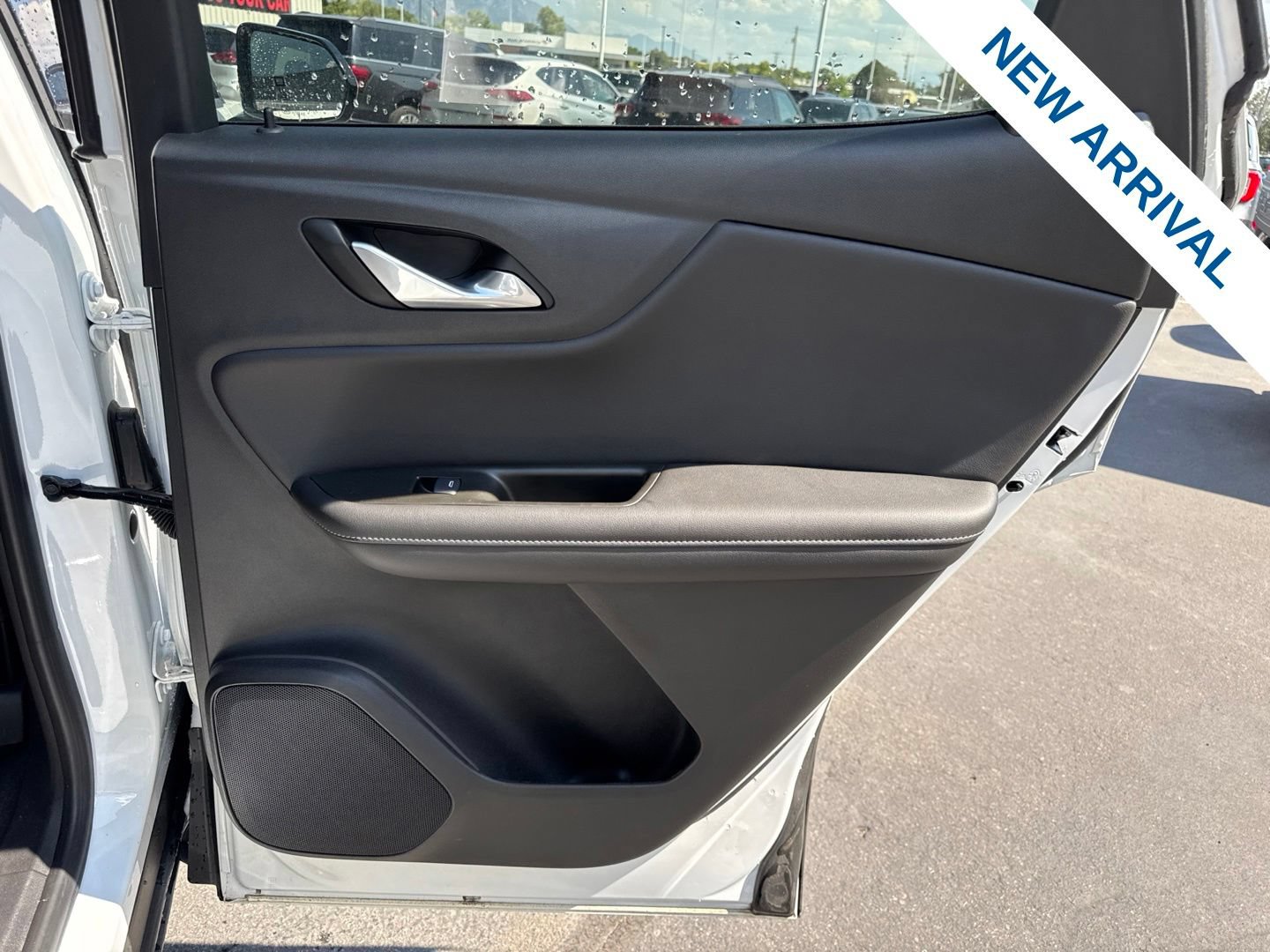 Used 2024 Chevrolet Blazer LT w/ Midnight/Sport Edition AWD/4WD image 12