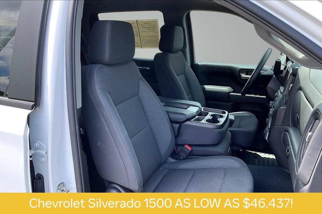 Used 2025 Chevrolet Silverado 1500 Custom Trail Boss w/ LPO, Dark Essentials Package AWD/4WD image 7