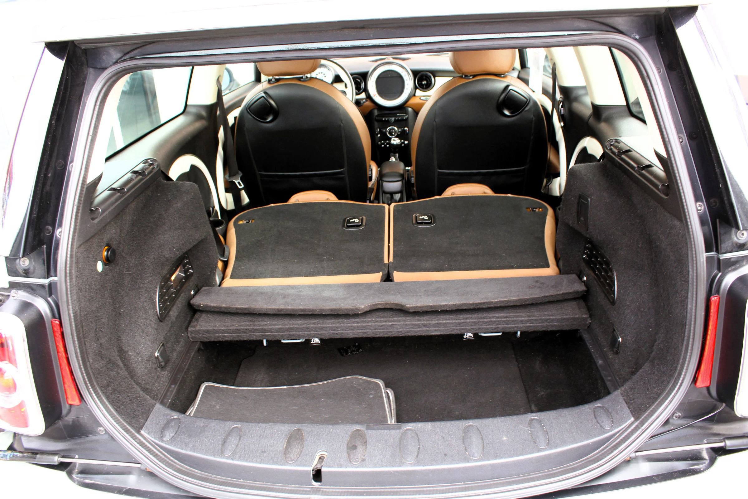 Used 2014 MINI Cooper Clubman S image 25