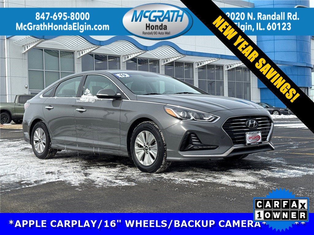 Used 2019 Hyundai Sonata SE image 1