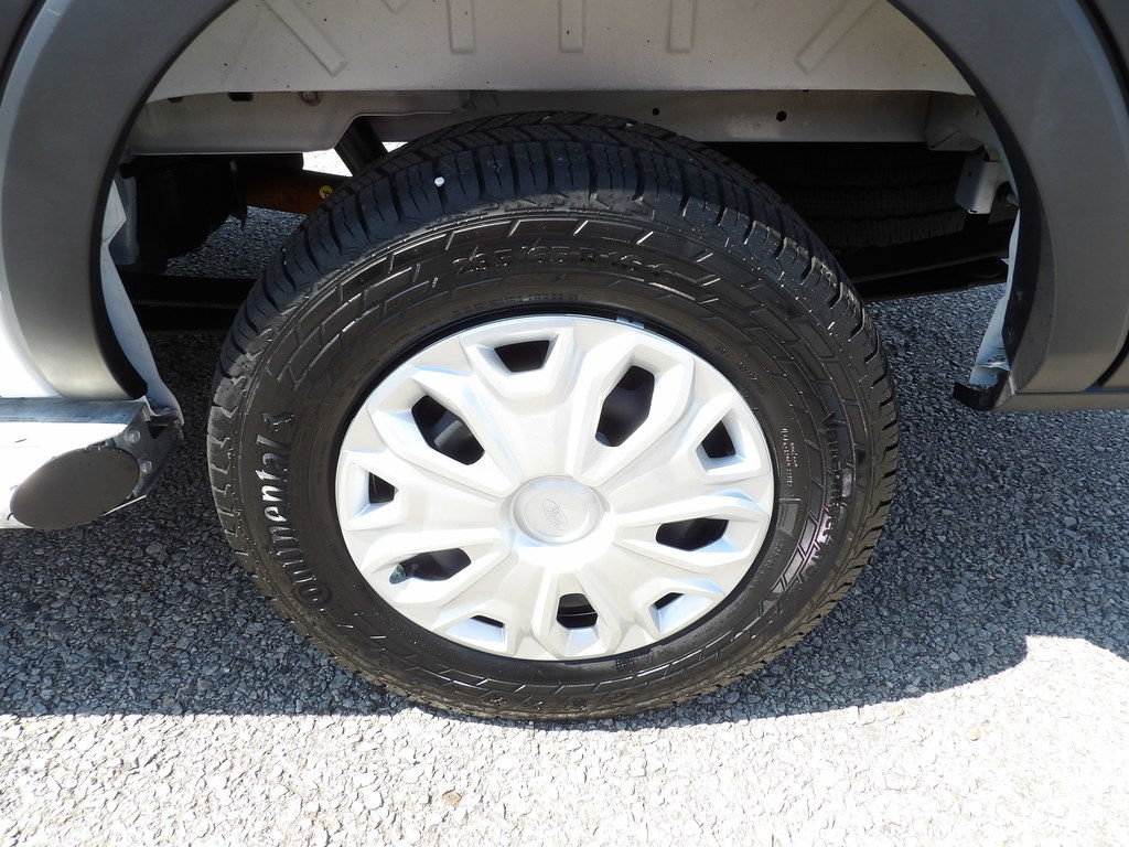 Used 2025 Ford Transit 250 Low Roof w/ Exterior Upgrade Package RWD image 47