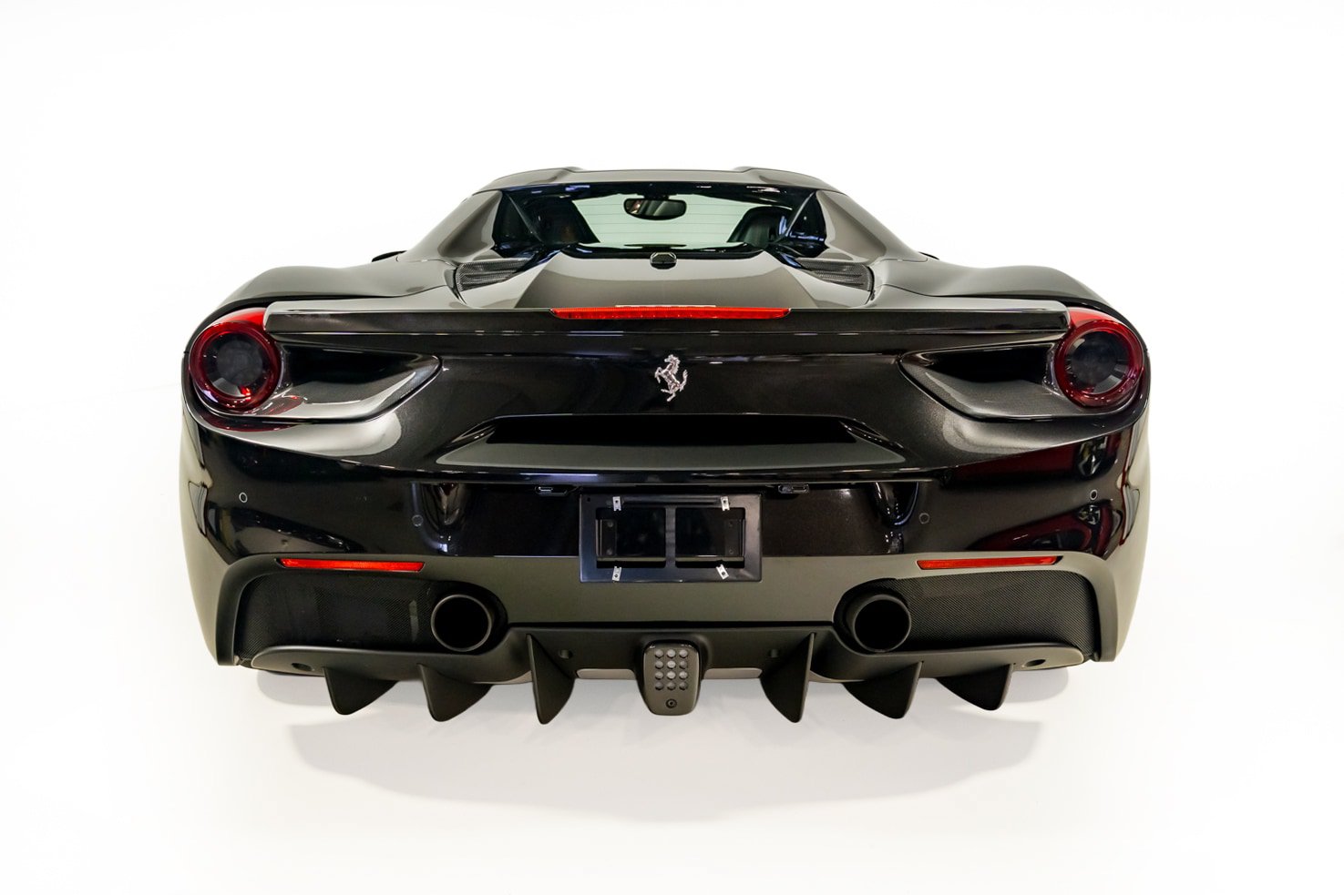 Used 2018 Ferrari 488 Spider RWD image 8