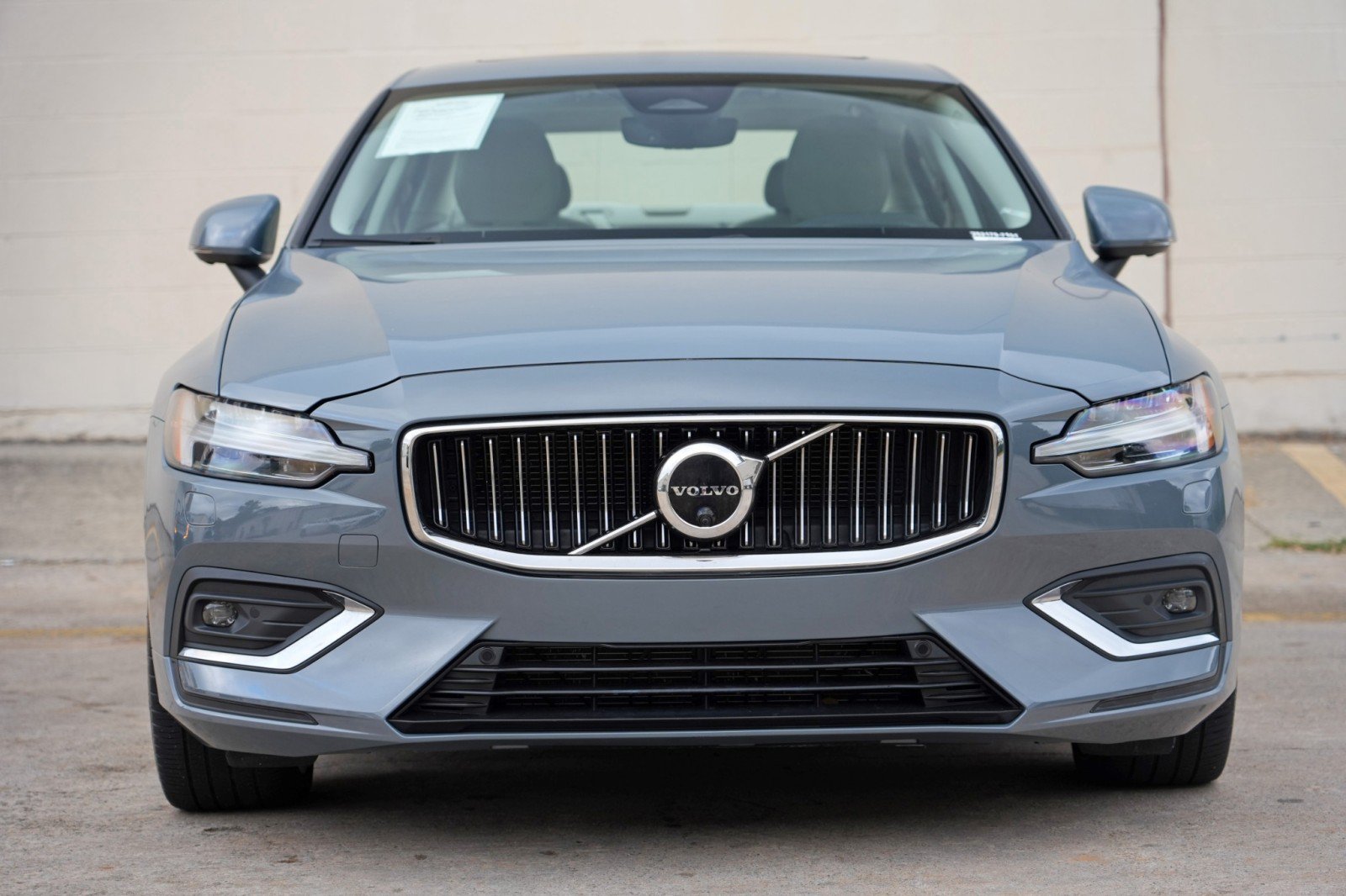 Used 2023 Volvo S60 B5 Ultimate w/ Climate Package FWD image 7